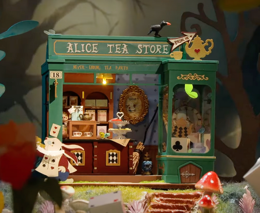 Miniatures houses, DIY crafts, alice in the wonderland, alice tea store